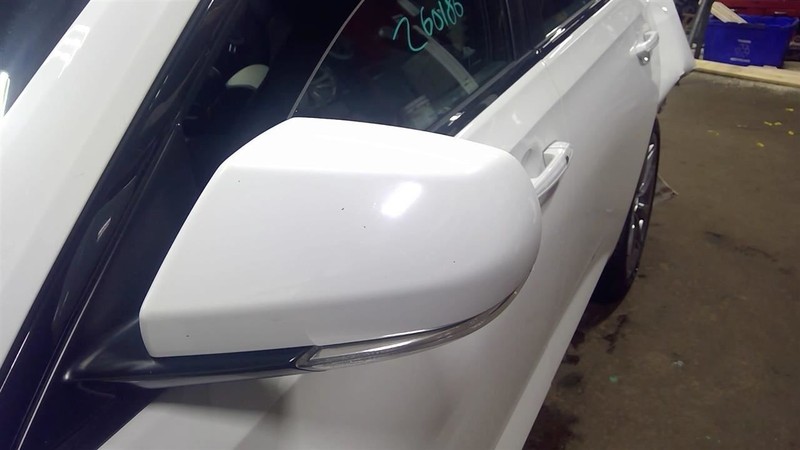 Driver Side View Mirror Turn Signal With Memory Fits 20-21 CT4 1789576