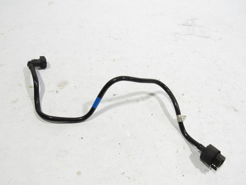 15-19 Land Rover Discovery Sport 2018 2.0L Fuel Tank Line Hose Pipe |