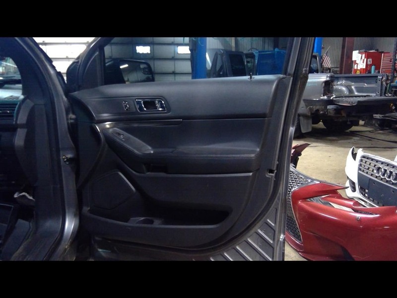 2014 EXPLORER Passenger Right Front Door Trim Panel 1644802