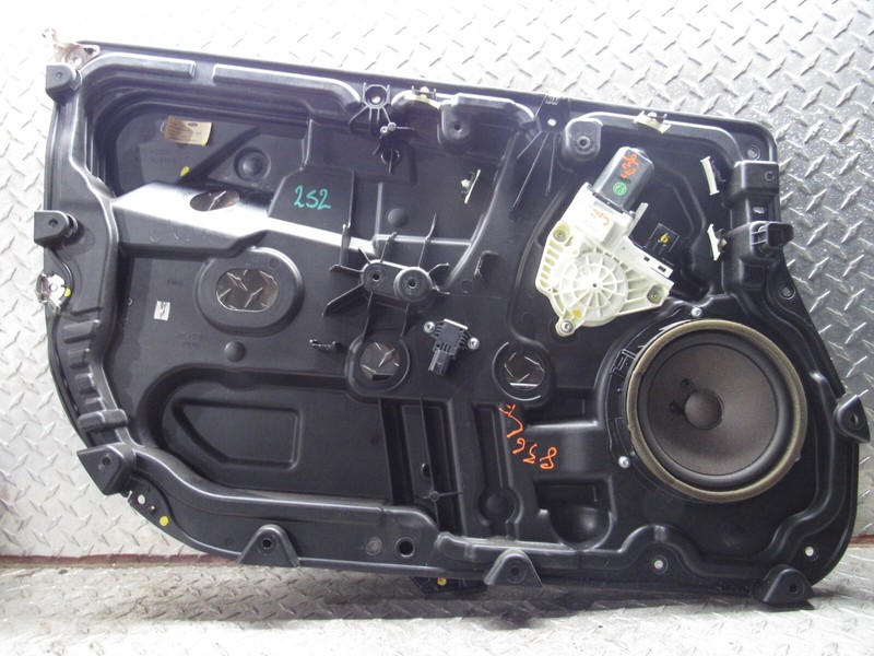 2011-2019 FORD FIESTA LEFT DRIVER FRONT DOOR WINDOW REGULATOR ELECTRIC W/ PANEL