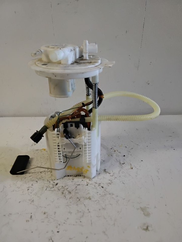 Fuel Pump Assembly Tank Mounted 3.2L 4WD Fits 14-22 CHEROKEE 3595885