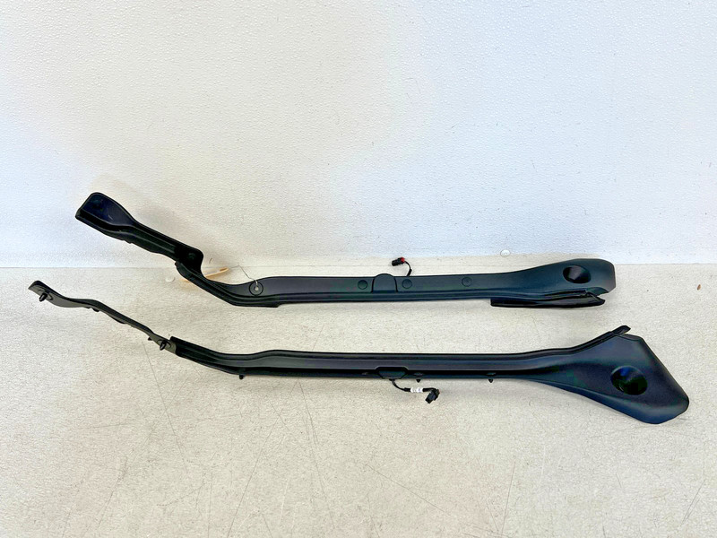 ⭐2019-2025 CADILLAC XT4 FRONT LEFT & RIGHT WINDSHIELD WIPER ARM SET OEM LOT2679