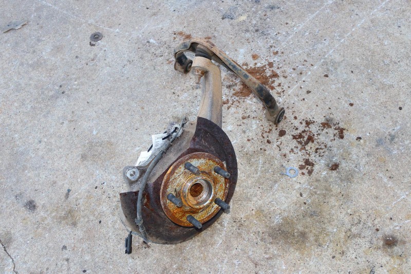 2009-2012 DODGE RAM 1500 4X4 FRONT RIGHT SPINDLE KNUCKLE HUB W/ CONTROL ARM OEM