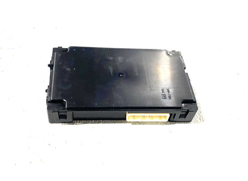 17-22 INFINITI Q60 AMPLIFIER TEMP CLIMATE CONTROL MODULE UNIT OEM #A0.34