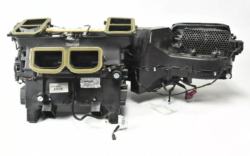 10-12 Mercedes X204 GLK350 AC Heat Box Heater Core Housing Fan Blower OEM