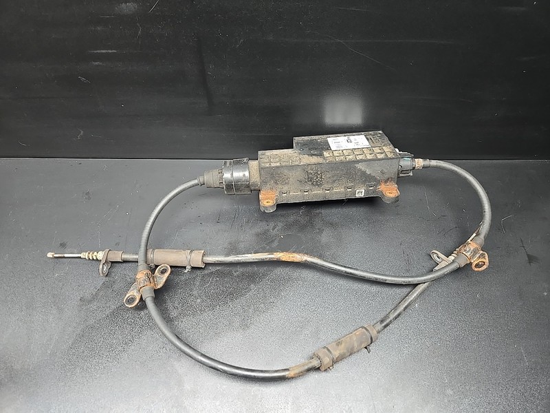 14-17 MASERATI GHIBLI QUATTROPORTE AWD PARKING BRAKE CONTROL ACTUATOR OEM