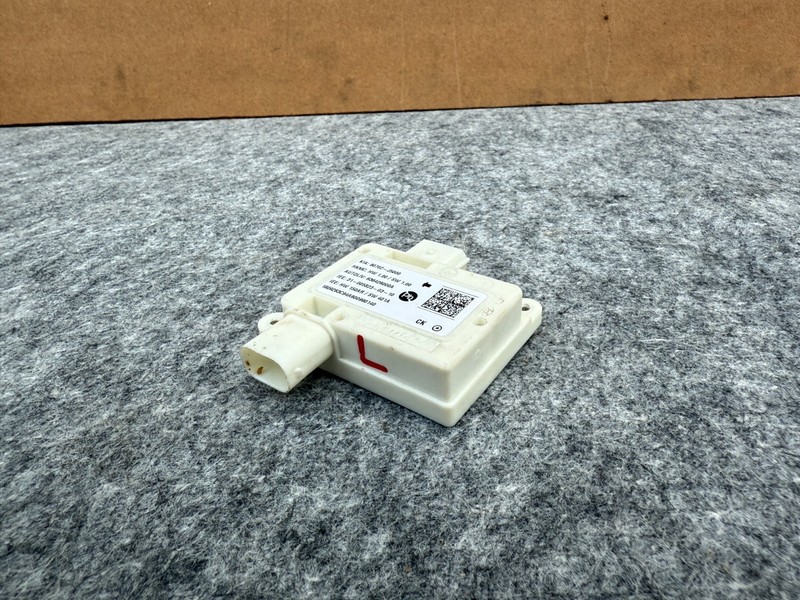 KIA STINGER 2018-2023 OEM FRONT LEFT DRIVER SEAT WEIGHT SENSOR ASSEMBLY