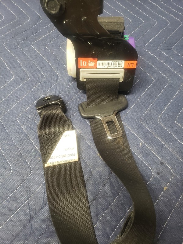 2017–2020 Hyundai Elantra Rear Left Seat Belt Retractor LH OEM Pretensioner