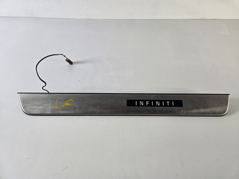 2014 2024 Infiniti Q Q50 Left Driver Side Front Door Sill Scuff Plate Trim OEM