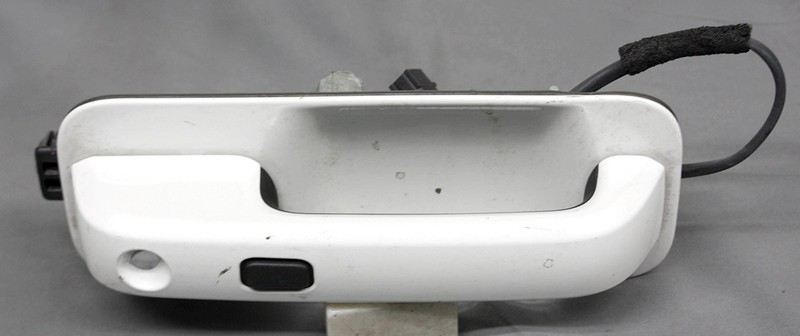OEM Left Driver Side Exterior Door Handle For Ford F150 Star White (AZ, M7446)