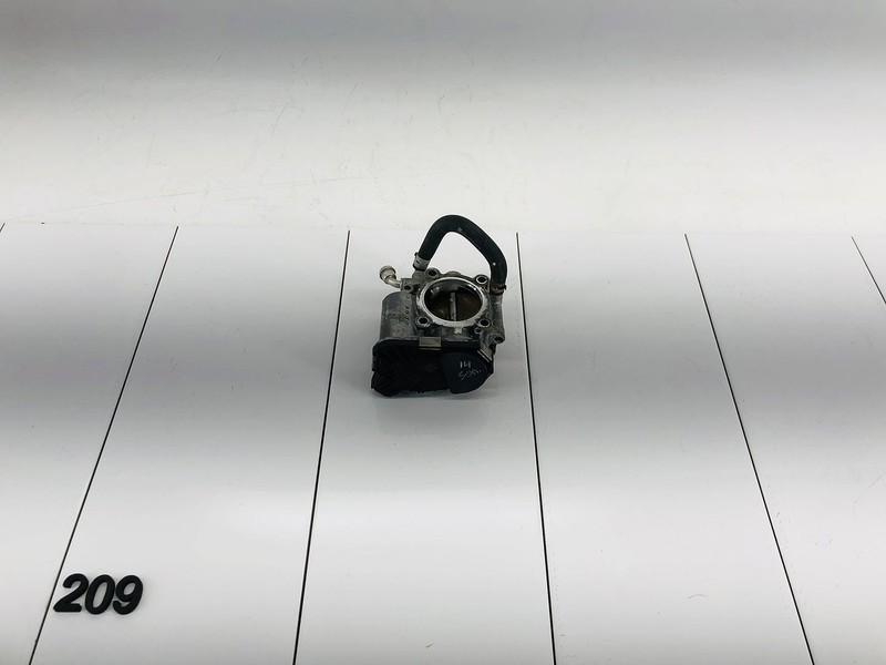 12-18 CHEVROLET SONIC 1.8L L4 GAS ENGINE AIR INTAKE THROTTLE BODY VALVE OEM