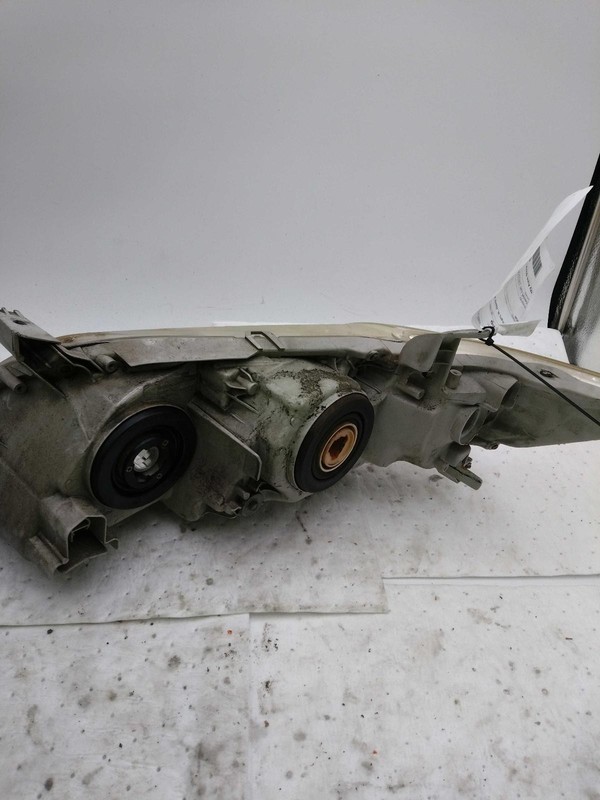 2007 Toyota Camry Right Headlight Assembly Blue - Foggy Lens, Used, 188k Miles
