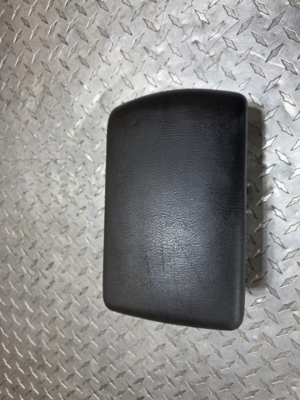02-04 Nissan Xterra Center Console Armrest Lid Oem Tested