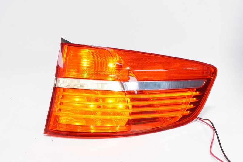 BMW X6 Right RH Tail Light Tail Lamp OEM 2008 - 2012