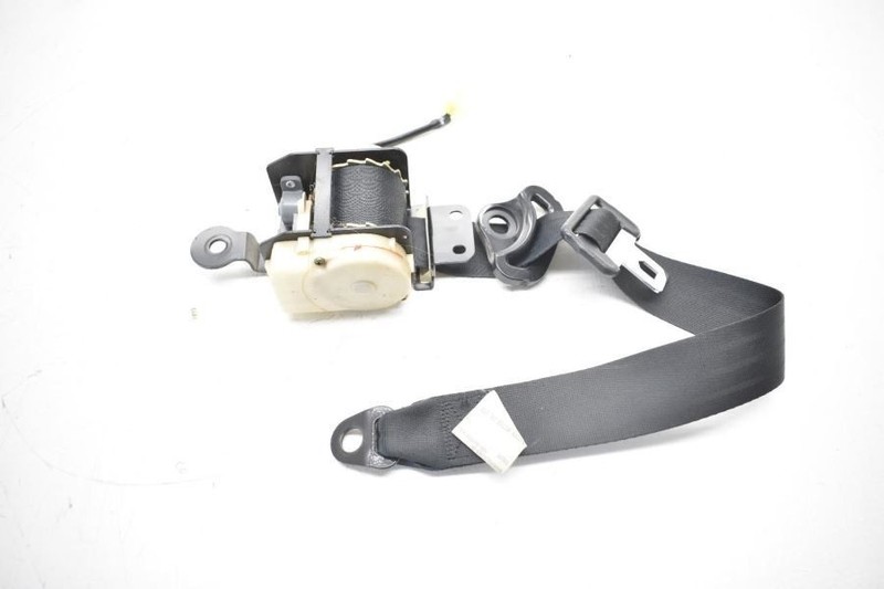 1984-1986 NISSAN 300ZX VG30T TURBO Z31 PASSENGER RIGHT FRONT SEAT BELT BLACK