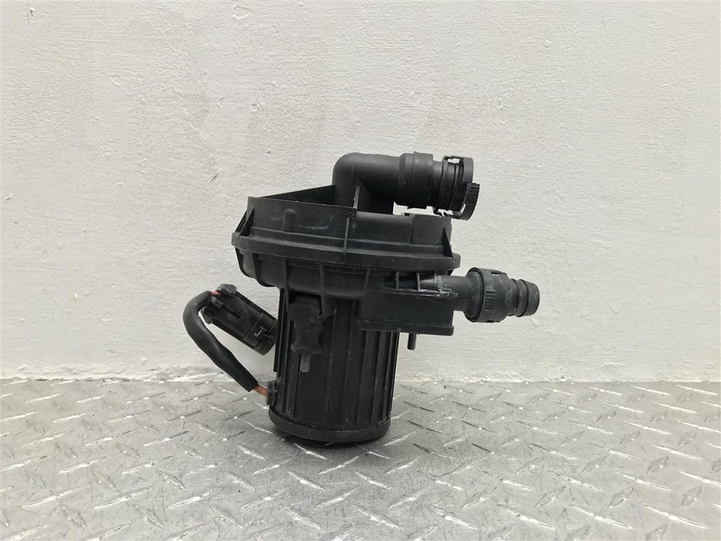 OEM 2004 2005 CHEVROLET TRAILBLAZER AIR INJECTION PUMP OPT K18 12574379