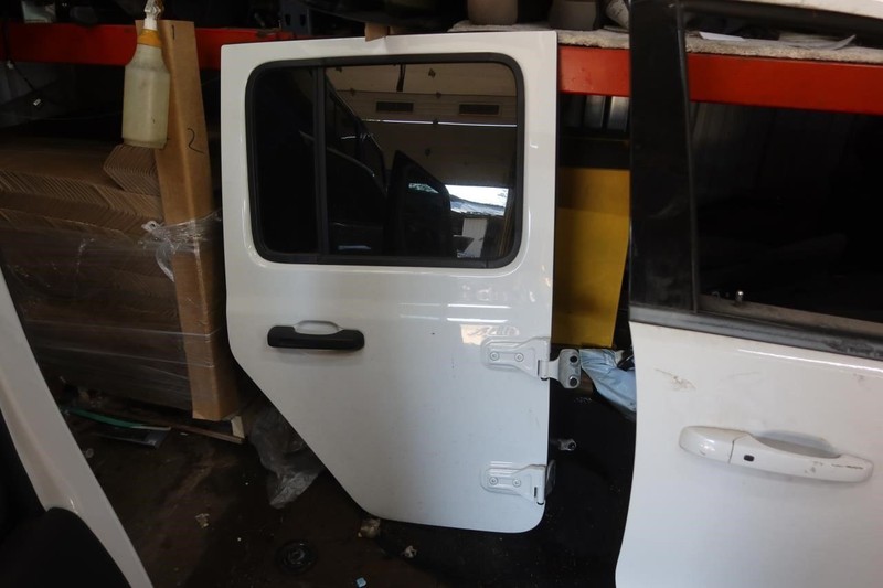 2018-2023 Jeep Wrangler Gladiator OEM Rear Right Passenger Door 68281908