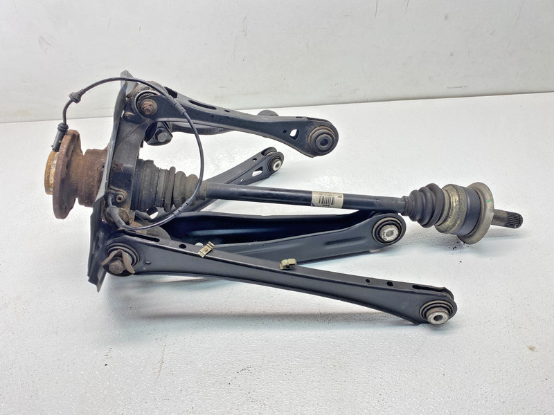 12-18 BMW F25 F26 X3 X4 Rear Left Driver Suspension Wheel Hub Axle Assembly OEM✅