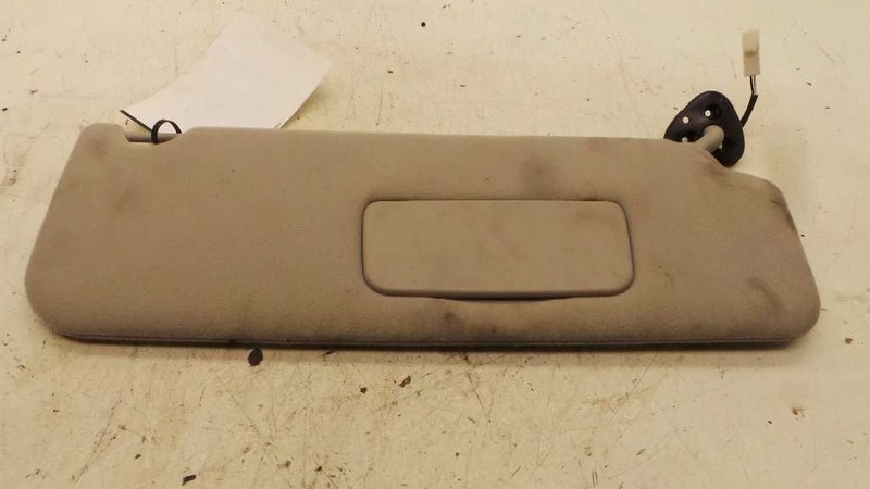 Passenger Right Sun Visor With Illumination Fits 04 SIENNA 74631