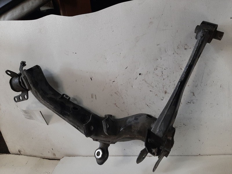 05 06 07 08 09 10 SCION TC REAR DRIVER LEFT LOWER TRAILING ARM