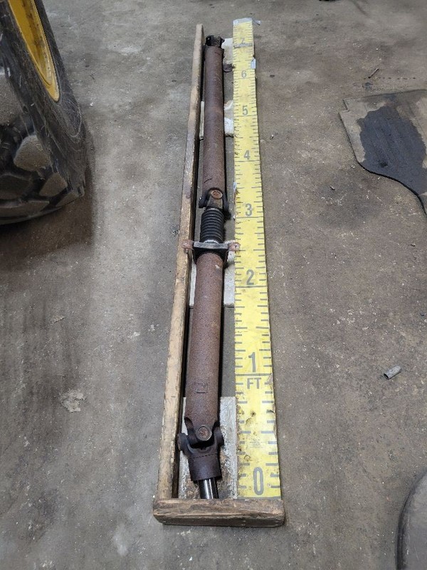 Rear Drive Shaft 2WD 139.8" Wb Fits 07-15 TITAN 1756067