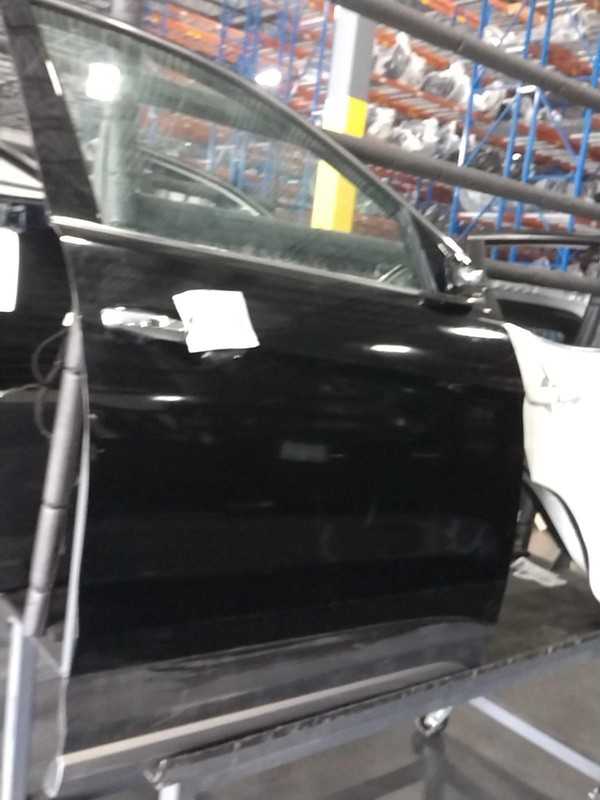 2017 Hyundai Santa Fe Right Door Black Used OEM 4DR SUV 136K Miles