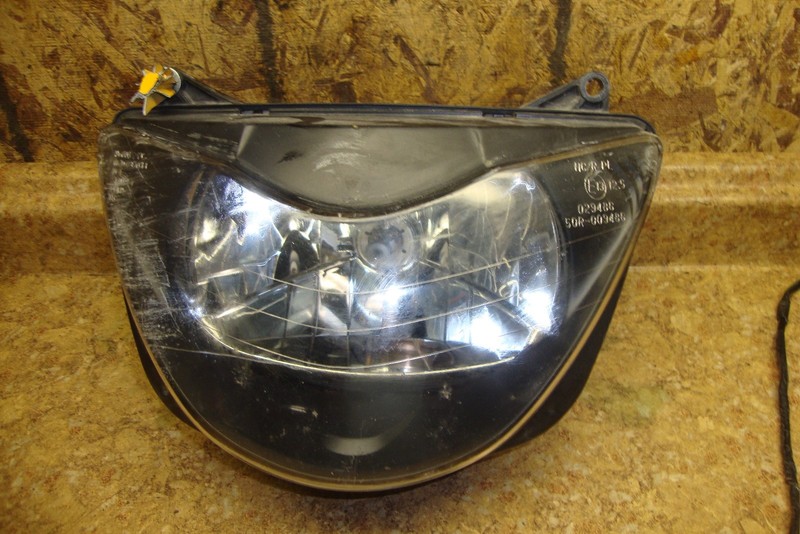 1999 Honda CBR600F4 CBR 600 F4 Headlight Head Light Lens Front 99