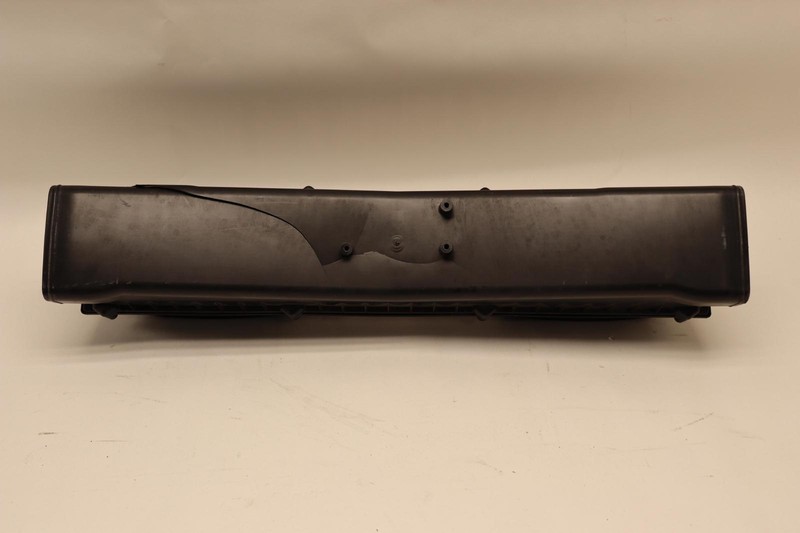 2011-2016 PORSCHE PANAMERA 4.8L W/O TURBO AIR CLEANER FILTER BOX HOUSING OEM