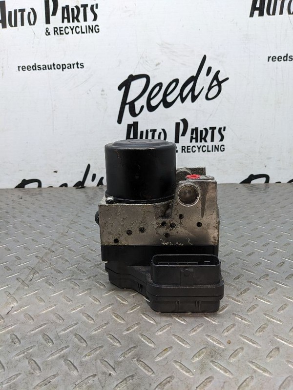 Anti-Lock Brake Part Actuator And Pump RWD Fits 06-08 LEXUS IS250 811888