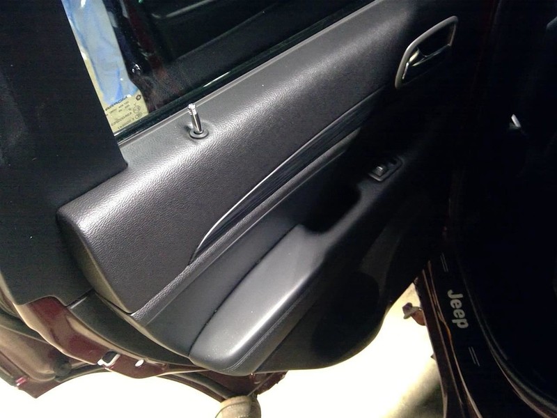 GRAND CHEROKEE 2020 Driver Left Rear Door Trim Panel Rear 1722372