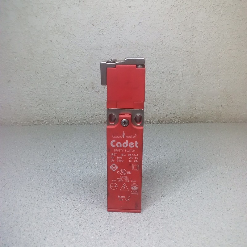Guard Master Cadet Safety Switch (IP67 IEC 947-5-1)