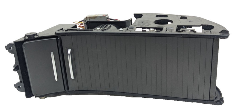 10-13 LAND ROVER RANGE ROVER SPORT CENTER CONSOLE CUP HOLDER