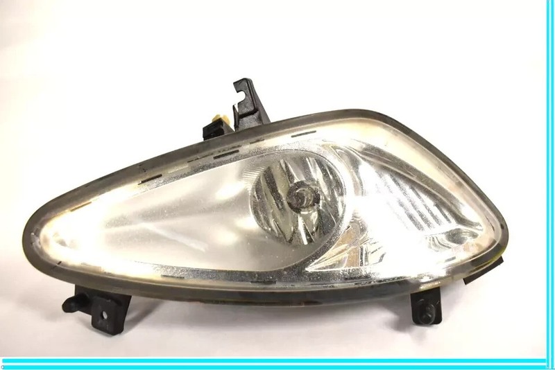 07-09 Mercedes W221 S550 S450 Front Right Side Fog Light Lamp 2218200256 OEM