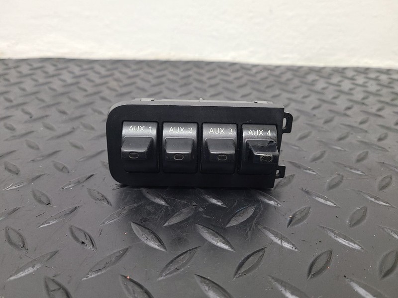 08-10 Ford F250SD F350SD F450SD F550SD Dash Aux Switch OEM 7C3Z-13D730-AA