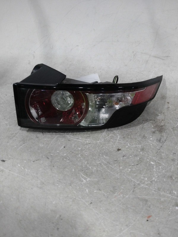 2015 Land Rover Evoque Right Tail Light Assembly Black OEM 608817 94K Miles