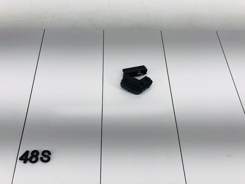 10-13 MERCEDES BENZ E350 W212 FRONT RIGHT PASSENGER SIDE SEAT MEMORY SWITCH OEM