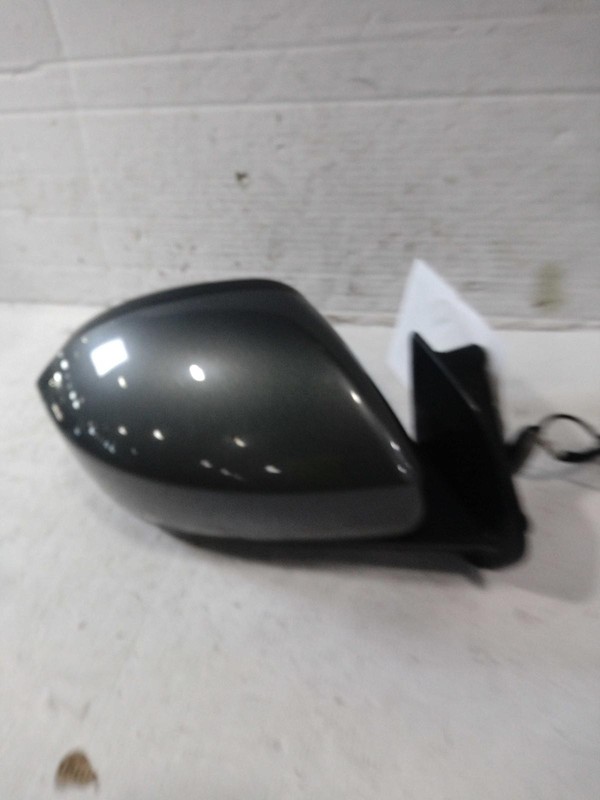 Used Right Door Mirror fits: 2016 Land rover Lr4 Power manual folding Right Grad