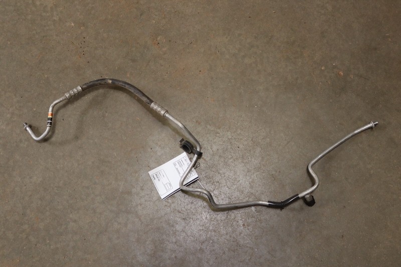 2015-2016 GMC SIERRA 2500 HD 6.6L A/C AIR CONDITIONING EVAPORATOR HOSE LINE OEM