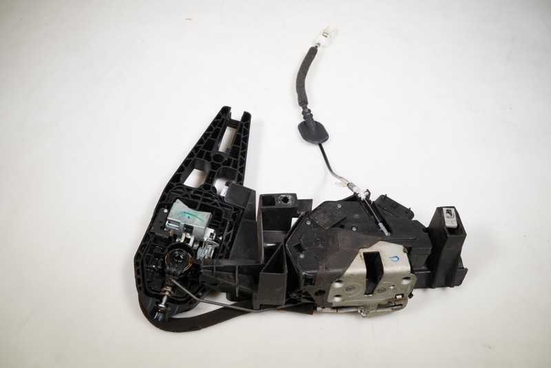 2013-2016 FORD FUSION DRIVER/LEFT SIDE DOOR LOCK LATCH W/ACTUATOR OEM