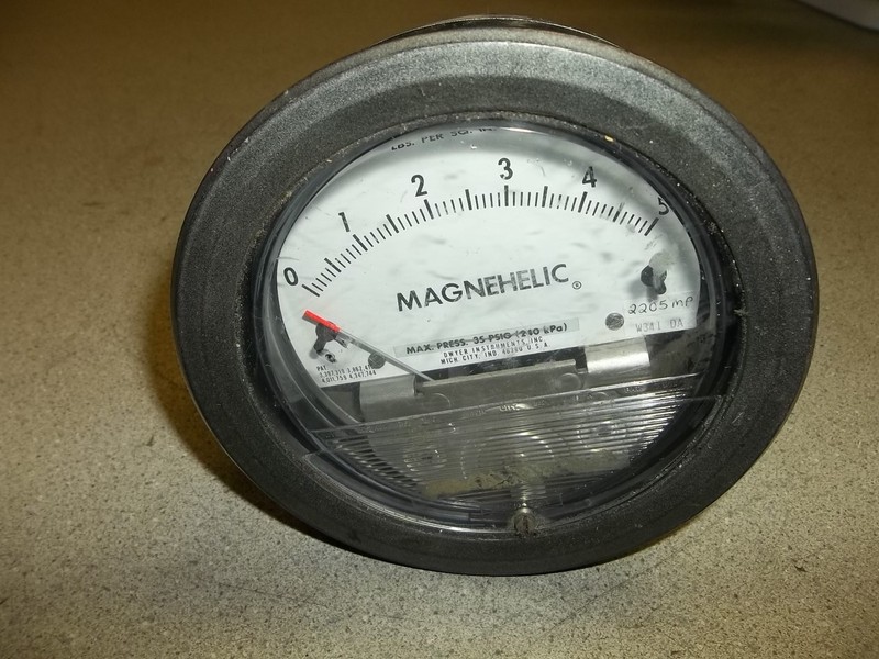 Magnehelic 2205MP Dwyer Pressure Gauge W34I DA *FREE SHIPPING*