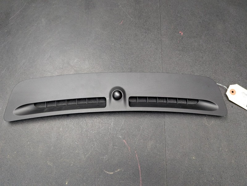 Dashboard Defroster Panel w/ Sun Load Sensor 2018 Jaguar XE S T2H35639PVJ 2019
