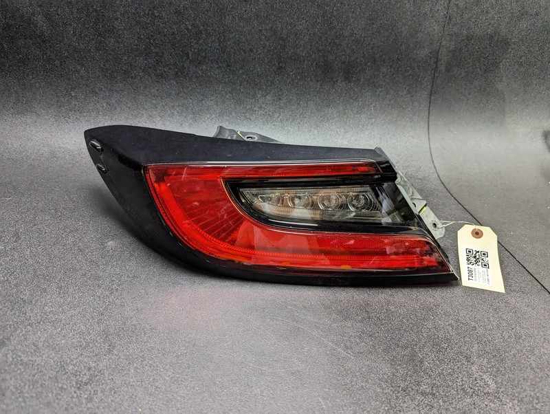 Rear Left Outer Tail Light Lamp 2022 Toyota GR86 84201-CC030 2023