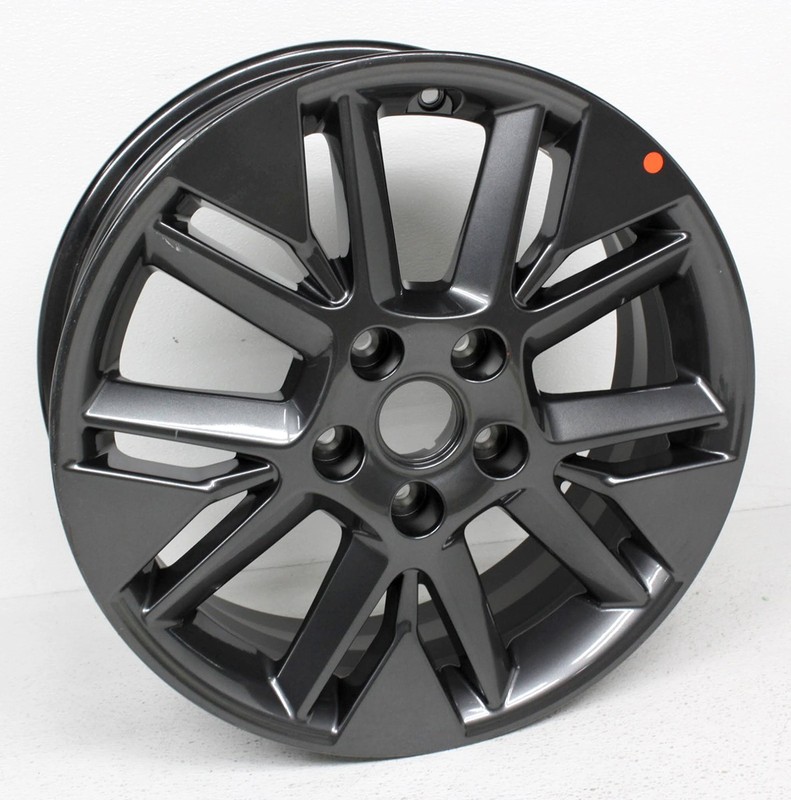 OEM Kia Soul (Gas) 17x7" 5-Spoke Wheel 52910-K0200 - Scratches