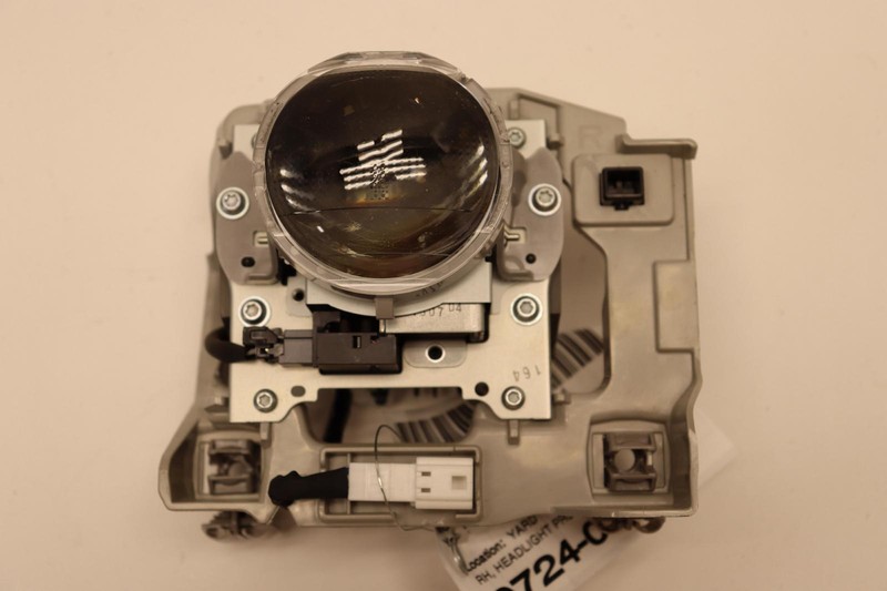 2019-2021 LEXUS ES300H RIGHT PASSENGER SIDE HEADLIGHT PROJECTOR LAMP OEM