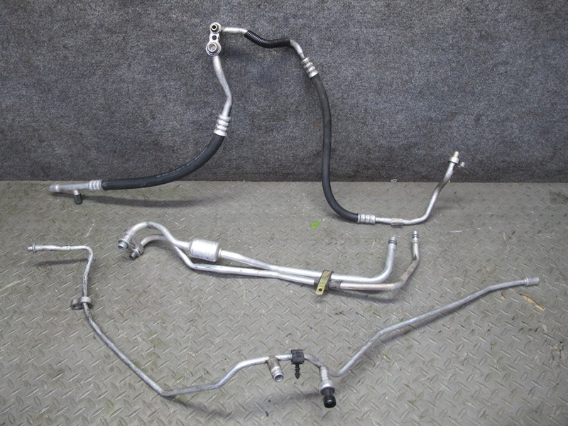 2004-2005 CADILLAC XLRA/C AIR CONDITIONING HOSE LINE PIPE SET