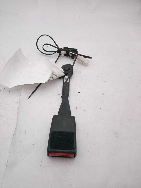 2018 BMW 750i Seat Belt OEM White 72117359090 Used 101K Miles