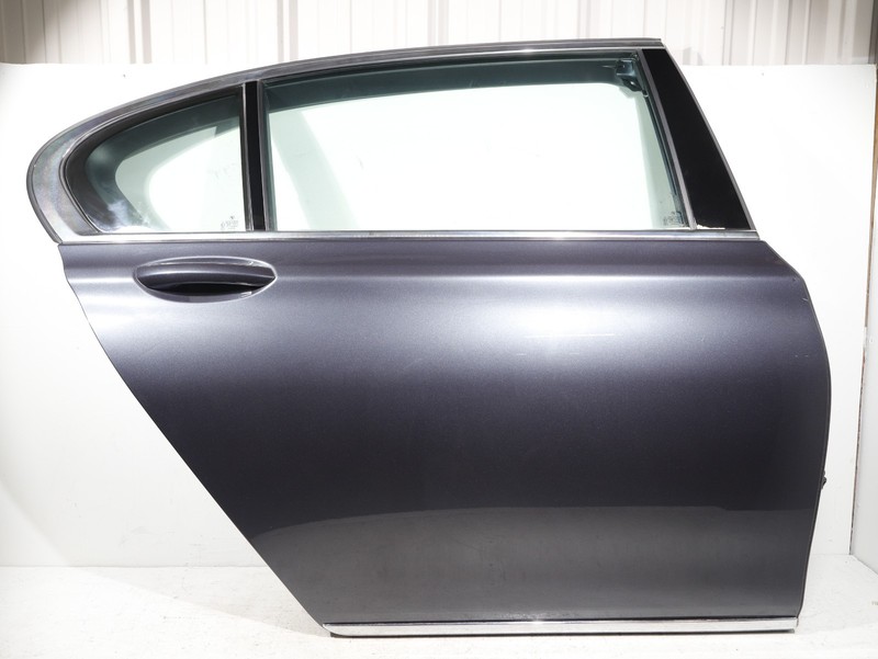 16-19 BMW G12 750 Rear Right Passenger Door Shell Panel W/Glass Gray C27 OEM