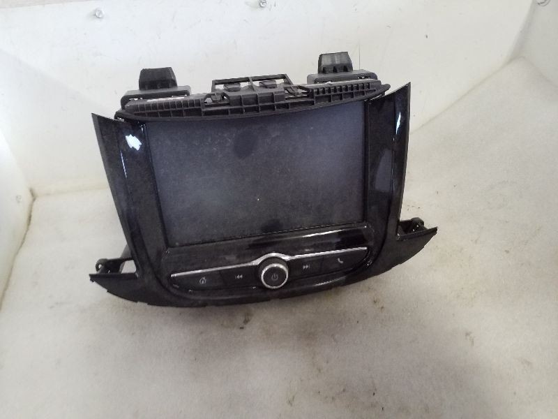 2017 Chevy Malibu Radio w/7" Touch Screen Display Opt IOA w/o Satellite