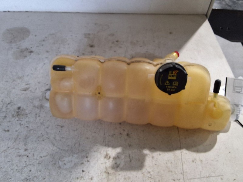 Coolant Reservoir Fits 15-23 FORD F150 PICKUP 3388562