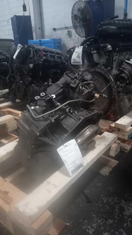 2010 Cadillac SRX Automatic Transmission Assembly - Needs Side Pan Replaced